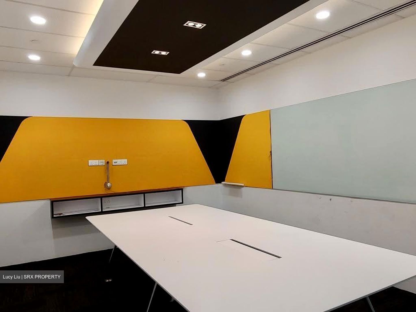 One Raffles Place (D1), Office #636768451